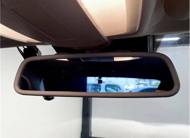 Mercedes-Benz C-Class C180 Blue Efficiency 2014 full