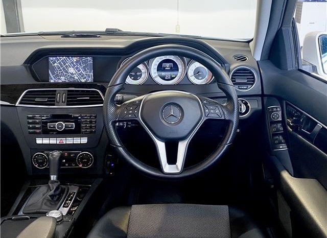 Mercedes-Benz C-Class C180 Blue Efficiency 2014 full