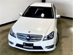 Mercedes-Benz C-Class C180 Blue Efficiency 2014 full