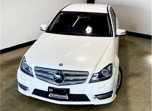 Mercedes-Benz C-Class C180 Blue Efficiency 2014 full