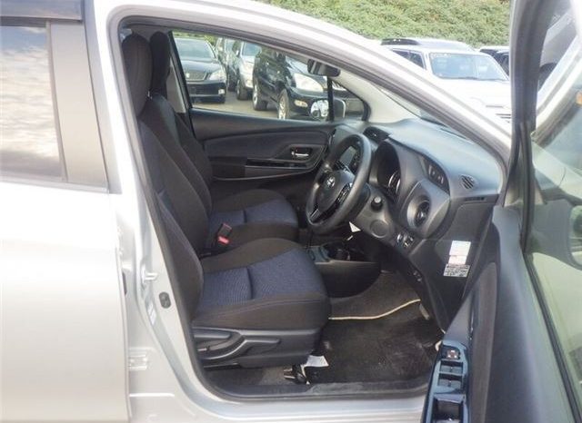 Toyota Vitz FLED Edition 2016 full