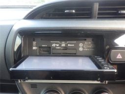 Toyota Vitz FLED Edition 2016 full