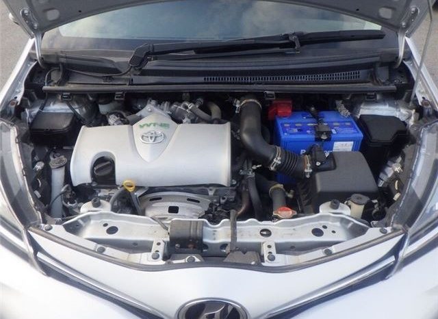 Toyota Vitz FLED Edition 2016 full