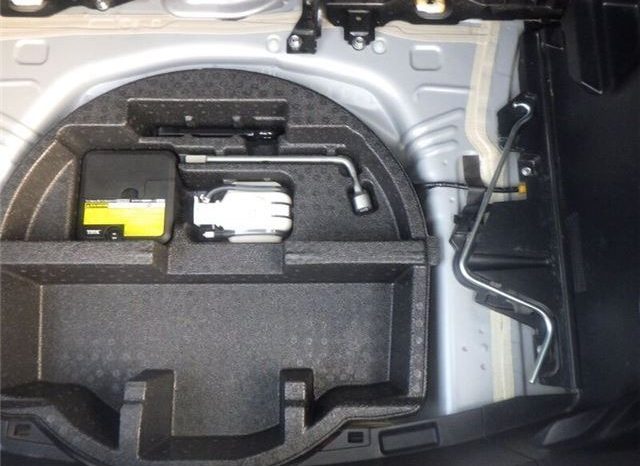 Toyota Vitz FLED Edition 2016 full