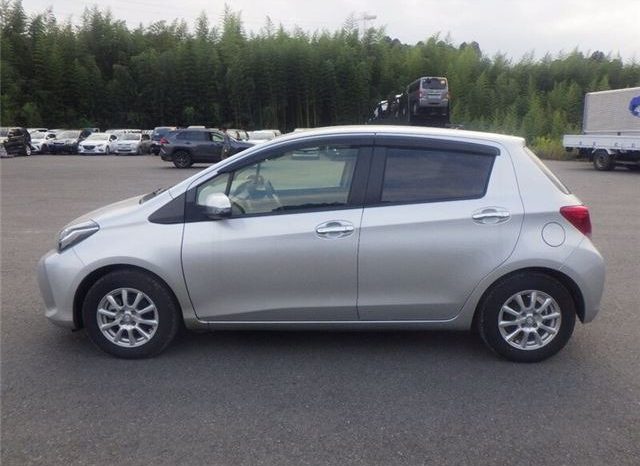 Toyota Vitz FLED Edition 2016 full