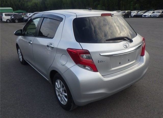 Toyota Vitz FLED Edition 2016 full