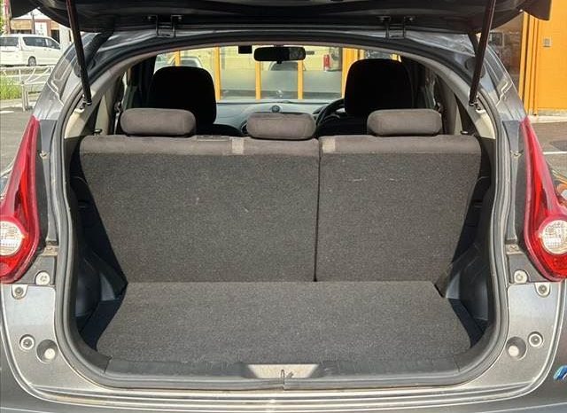 Nissan Juke 15RX 2010 full