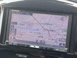 Nissan Juke 15RX 2010 full