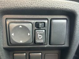 Nissan Juke 15RX 2010 full