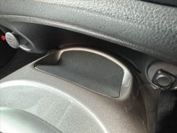 Nissan Juke 15RX 2010 full