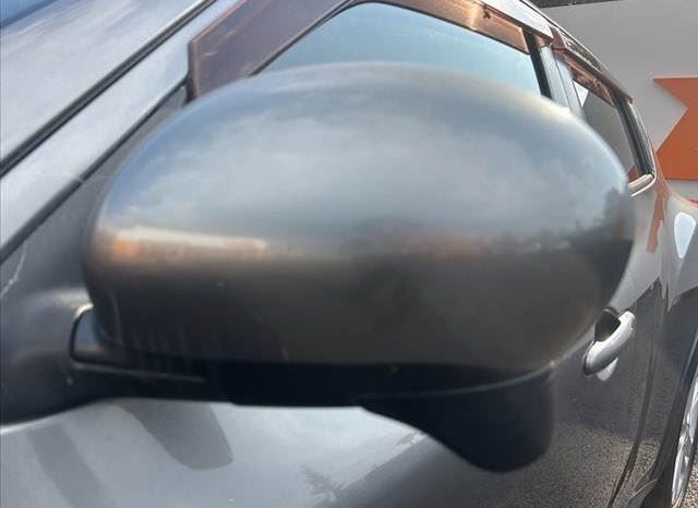 Nissan Juke 15RX 2010 full