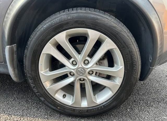 Nissan Juke 15RX 2010 full