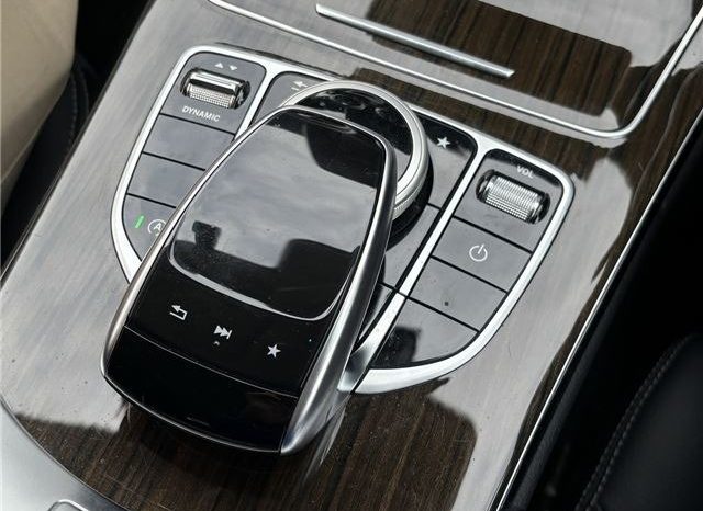 Mercedes-Benz C-Class C200 Avantgarde 2017 full