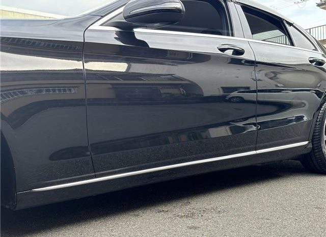 Mercedes-Benz C-Class C200 Avantgarde 2017 full