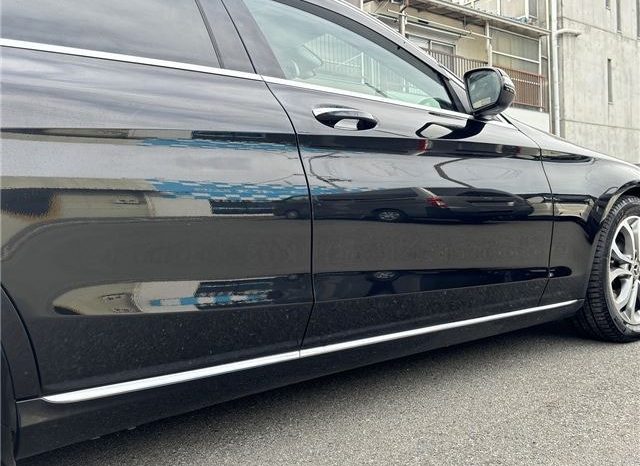 Mercedes-Benz C-Class C200 Avantgarde 2017 full