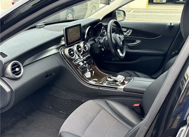 Mercedes-Benz C-Class C200 Avantgarde 2017 full