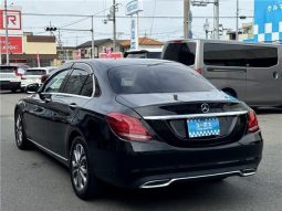 Mercedes-Benz C-Class C200 Avantgarde 2017 full