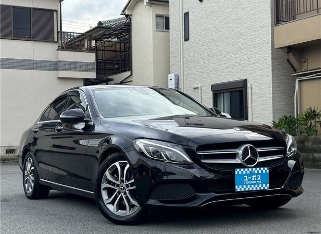 Mercedes-Benz C-Class C200 Avantgarde 2017 full