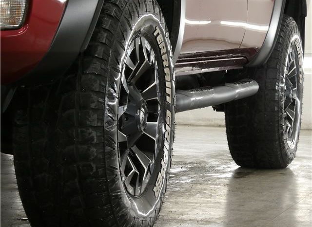 TOYOTA HILUX SURF SSR-X20TH Anniversary Edition 2004 full