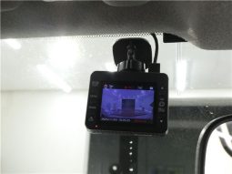 TOYOTA HILUX SURF SSR-X20TH Anniversary Edition 2004 full