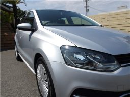 VOLKSWAGEN POLO TSI COMFORTLINE full