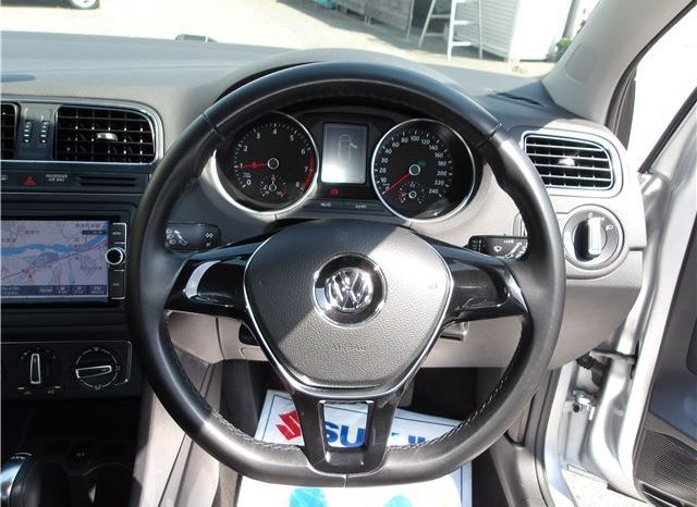 VOLKSWAGEN POLO TSI COMFORTLINE full