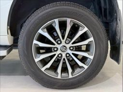 Toyota Land Cruiser Prado TXL Package 2017 full