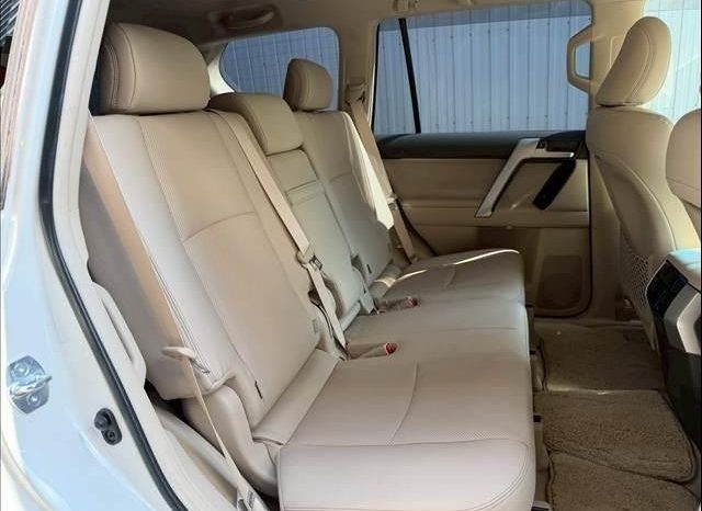Toyota Land Cruiser Prado TXL Package 2017 full