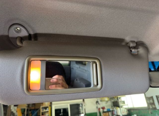 TOYOTA HILUX SURF SSR-X 2004 full