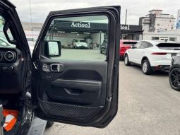 Chrysler Jeep Wrangler Unlimited Sahara 2.0L 2020 full