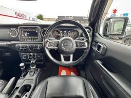 Chrysler Jeep Wrangler Unlimited Sahara 2.0L 2020 full