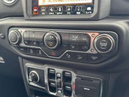 Chrysler Jeep Wrangler Unlimited Sahara 2.0L 2020 full