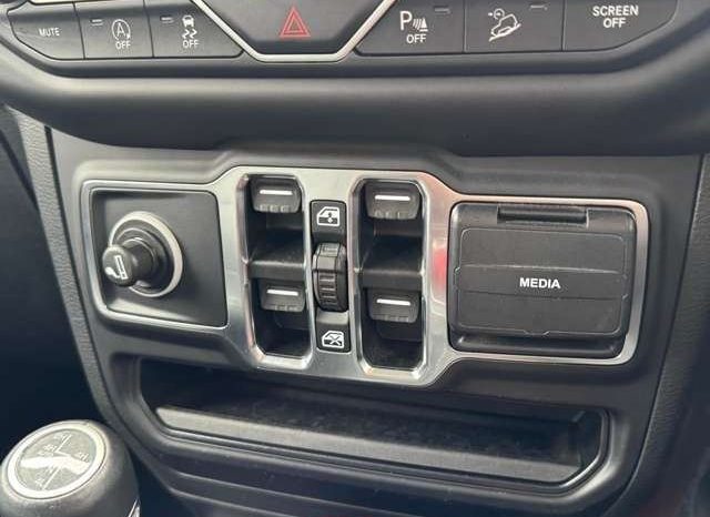 Chrysler Jeep Wrangler Unlimited Sahara 2.0L 2020 full