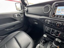 Chrysler Jeep Wrangler Unlimited Sahara 2.0L 2020 full