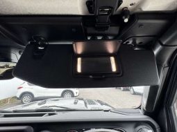 Chrysler Jeep Wrangler Unlimited Sahara 2.0L 2020 full