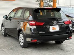 Toyota Corolla Fielder 1.5X 2016 full