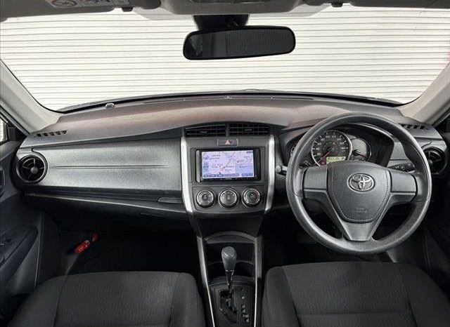 Toyota Corolla Fielder 1.5X 2016 full