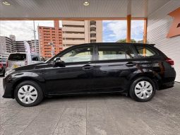Toyota Corolla Fielder 1.5X 2016 full