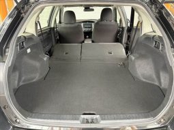 Toyota Corolla Fielder 1.5X 2016 full