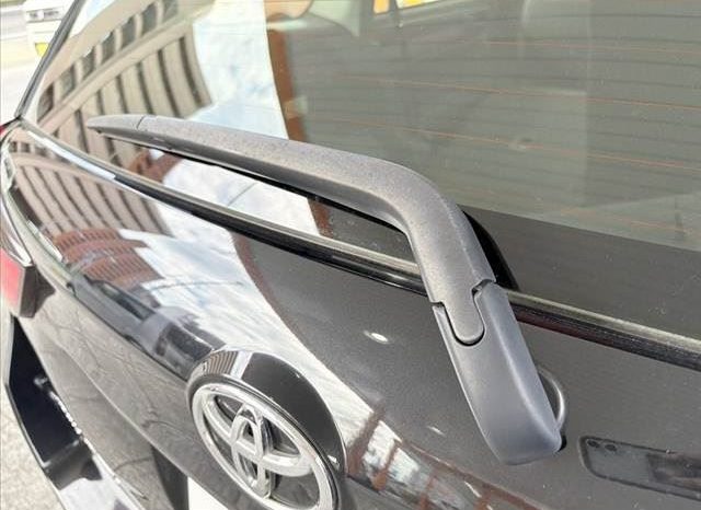 Toyota Corolla Fielder 1.5X 2016 full