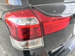 Toyota Corolla Fielder 1.5X 2016 full