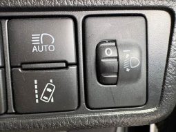 Toyota Corolla Fielder 1.5X 2016 full