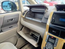 Toyota Noah 2.0 XL Selection 2008 full