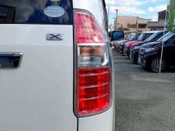 Toyota Noah 2.0 XL Selection 2008 full