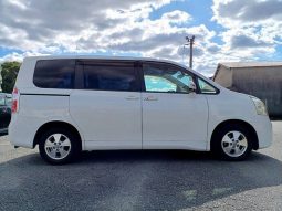 Toyota Noah 2.0 XL Selection 2008 full