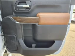 Chevrolet Silverado 2500 High Country 2022 full