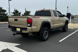 Toyota Tacoma TRD Off-Road Access Cab 4×4 2018 full