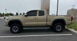Toyota Tacoma TRD Off-Road Access Cab 4×4 2018 full