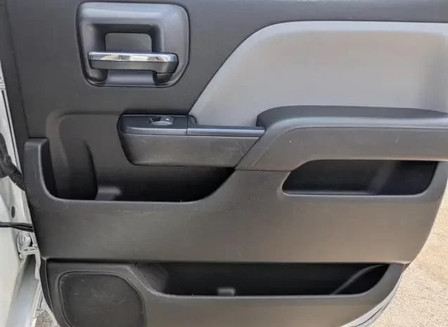 Chevrolet Silverado 2500 WT 2017 full