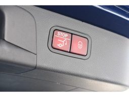 Mercedes Benz GLC-Class GLC250 4Matic Sports (Leather Version) 2017 full